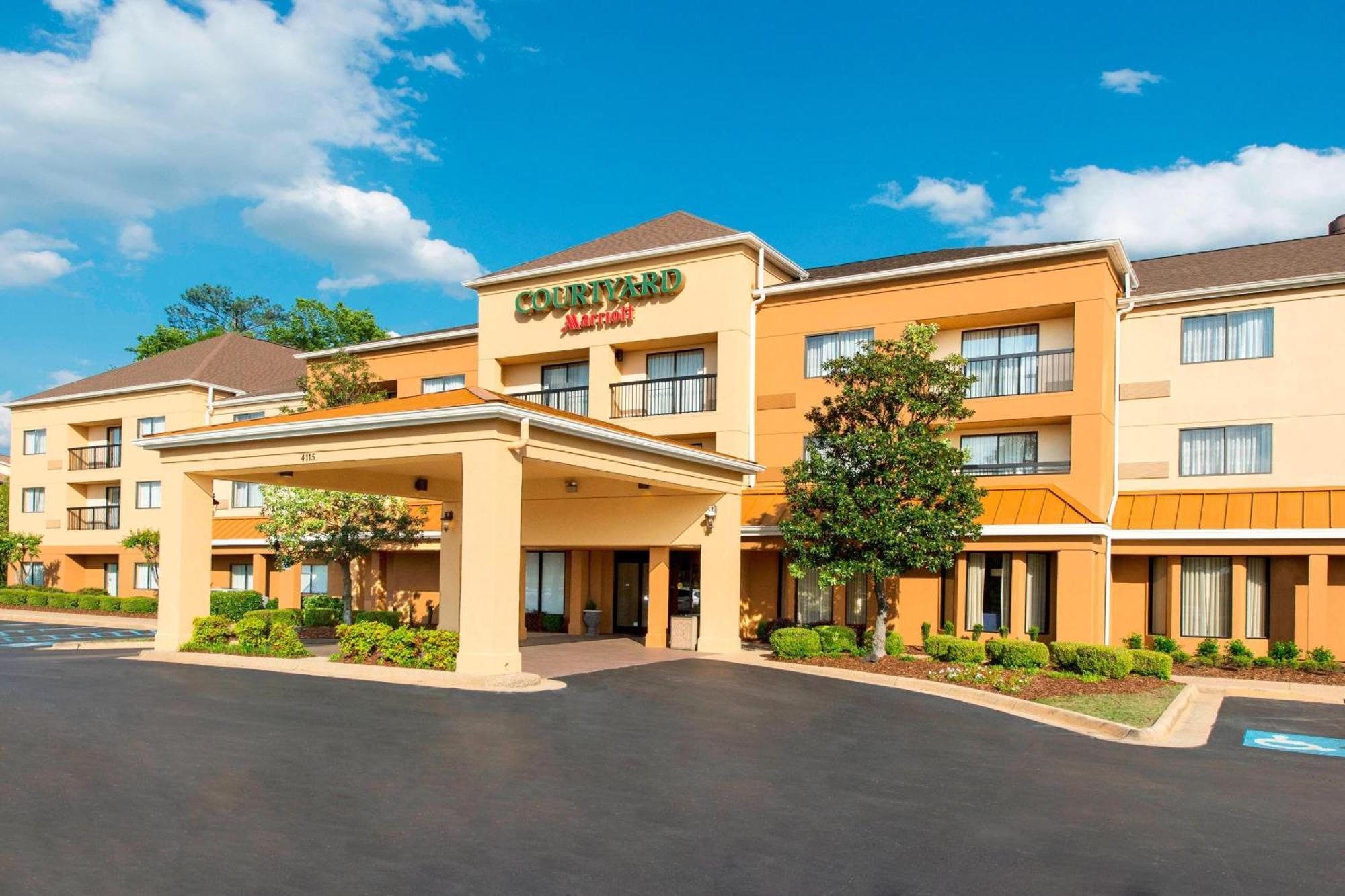 Courtyard Tuscaloosa Hotel Ngoại thất bức ảnh