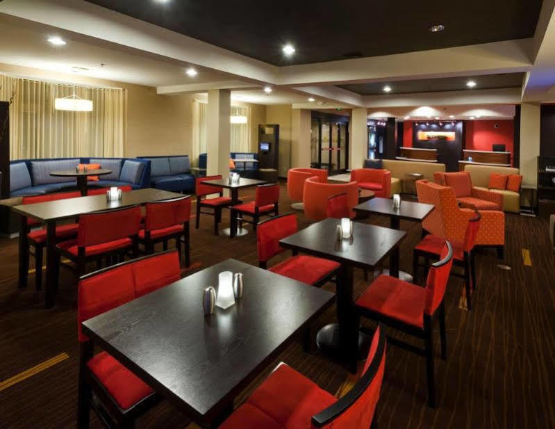 Courtyard Tuscaloosa Hotel Ngoại thất bức ảnh
